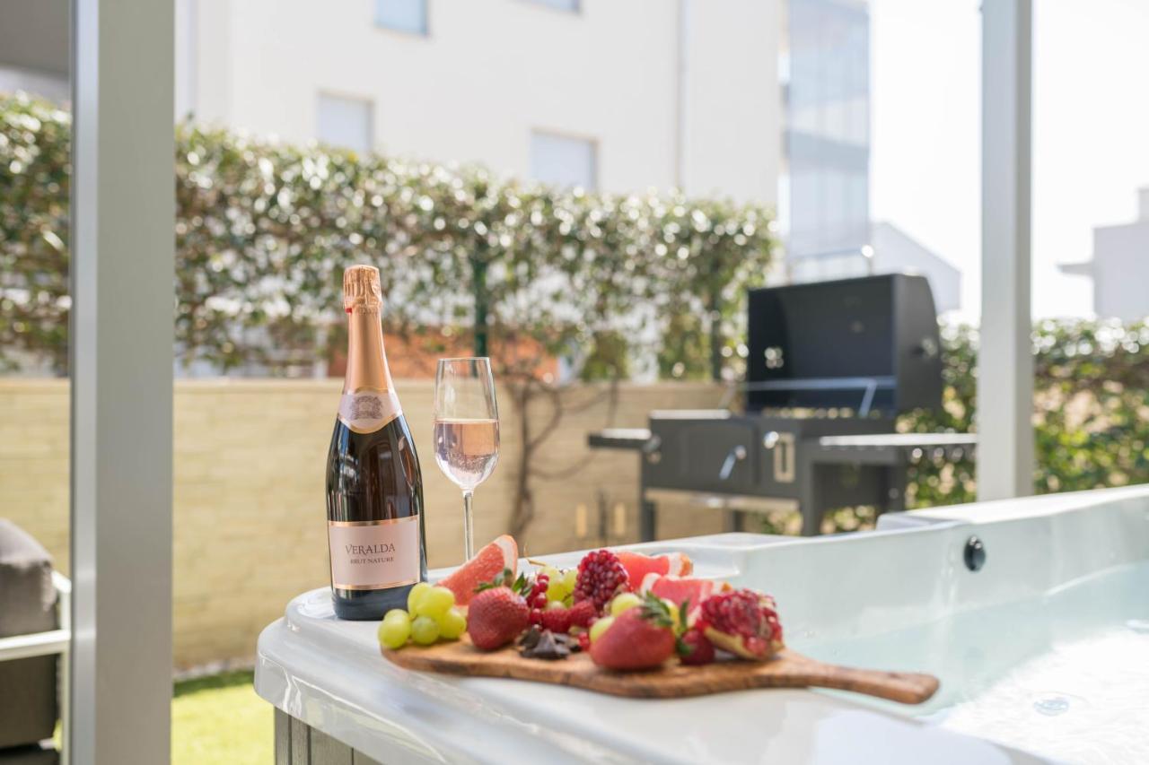 Apt Gioan Novigrad, 500M To Sea, Private Heated Jacuzzi, Bbq, Private Parking Novigrad  Ngoại thất bức ảnh